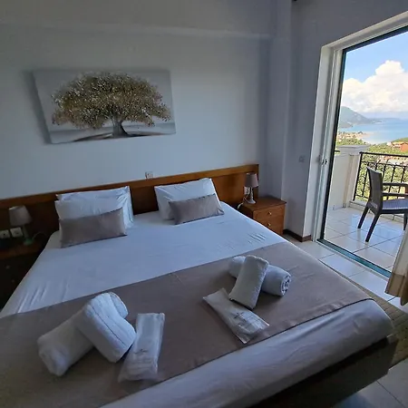 75 Steps Aparthotel