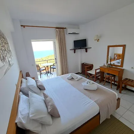 75 Steps Aparthotel 3*