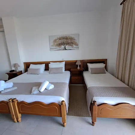 Apartmanhotel 75 Steps 4*